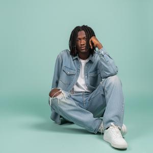 Holy Pressure (feat. Xenboi Halix, Boi Halix, Renzti & Legendzury)