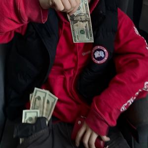 Eight (feat. Eman Archiii)