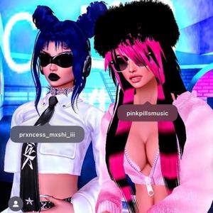 i live @ the club (feat. Pink Pills)