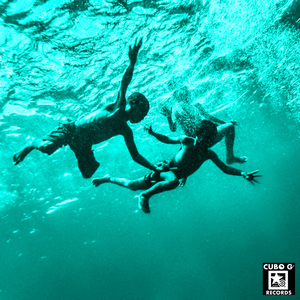 garoto fantasma/rabiscos no coração