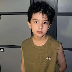 《故事结束总会想起它的开始》（Jie ）