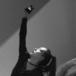 世界的另一头 伴奏