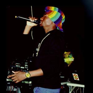 Sankapo Umodzi (feat. Jay Dollar)