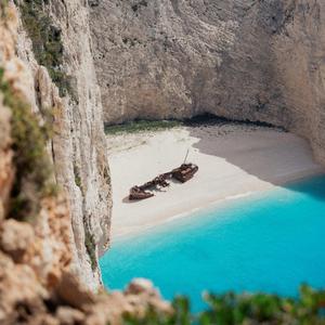 Glittering Turquoise