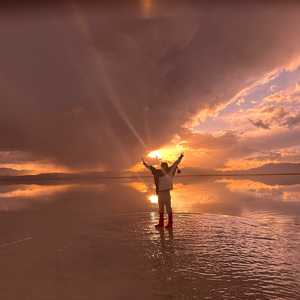 Hustle （Prod.Gr33nart Beats）