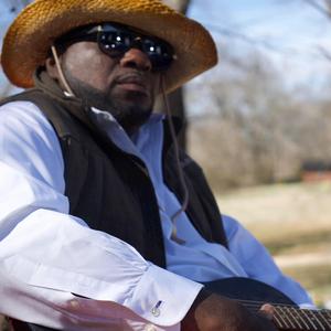 Keep Ya Cowboy Hat On Yo Head (feat. J Love)