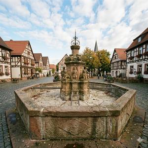 Brunnen