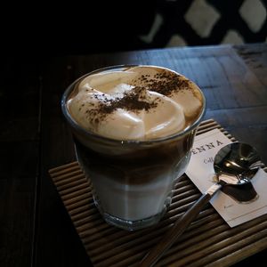 卡布奇诺（卡布奇诺的伤悲 我无路可退）