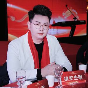 听了父母的话丢了爱你的他