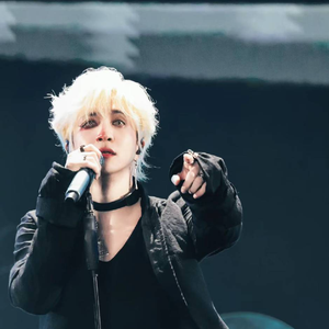 你听不到我的声音，怕脱口而出是你姓名