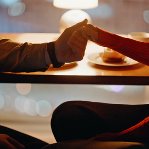 Yeh duniya meri, tere ho jaane se poori