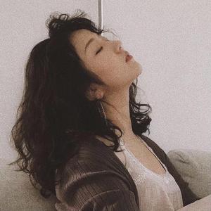 ダンシング・ヒーロー(Eat You Up)（翻自 荻野目洋子）