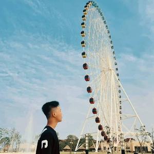 មិនព្រមនៅក្បែរអូនឲ្យយូរជាងនេះ