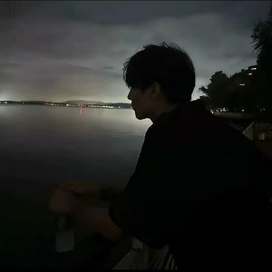 你却拼了命往北走