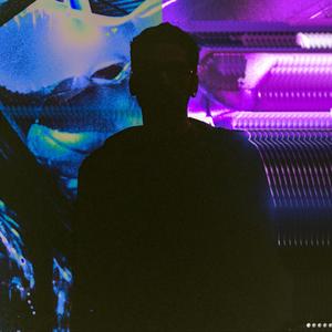 Hablando (feat. Dsmond)