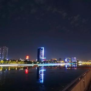 非浪漫的厮守之约