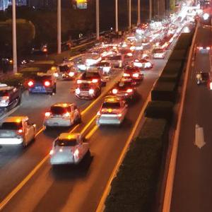 雪花拥抱了冬天