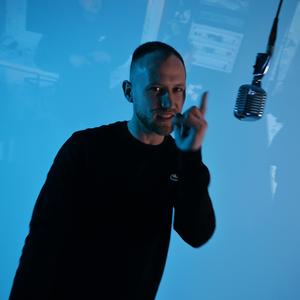 Bart INT. - Musiałem