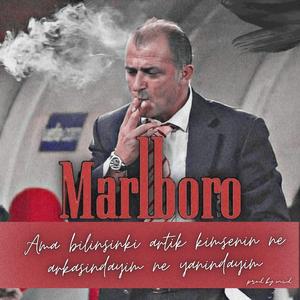 Artık Kimsenin Ne Arkasındayım Ne Yanındayım