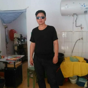 王新军 --- 新世纪的春天