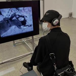 花开不败 (残雪)