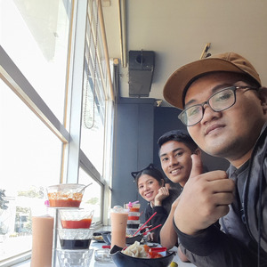 Saya Dengan Siapa Kalau Kau Dengan Dia