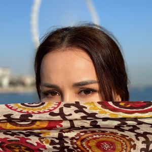 Hanzadamsyn-au