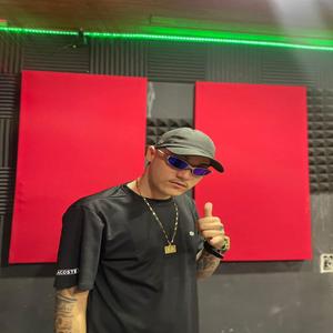 NA POP 100 ELA EMPINA O BUM BUM