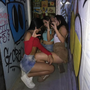 PRIMEIRA DAMA, E PRA COMPLETAR ELA VAI SENTAR PRA CRIMINOSO