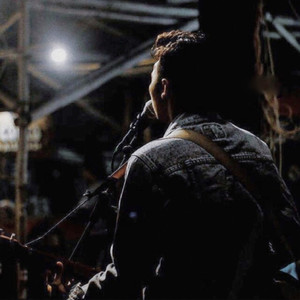 Terbang Meninggalkanmu