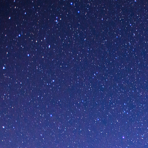 白云一片空幽幽