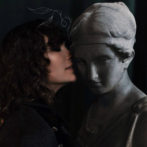 Гранитный камушек