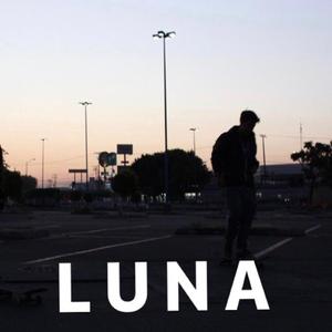 Luna (feat. Chxxd)