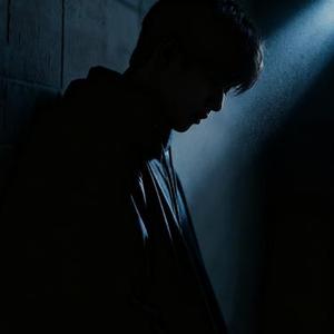 怎么会不难过呢