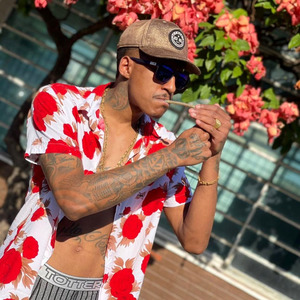 A novinha quer dá, sentadão