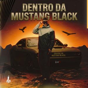 Dentro da Mustang Black