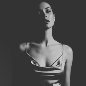 Stay Inside The Moment