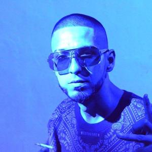 Rie ahora nunca llores (feat. Nonefield)