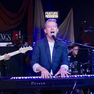 Give Me A Little Bit More (Dance/Funk)