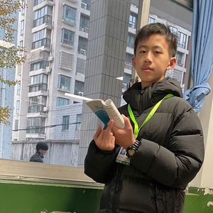 高三四班胡嘉臻