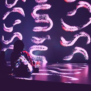 安静的星期五晚上声音