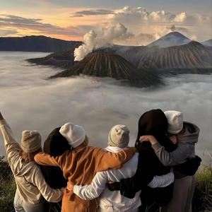 难走的路 从不拥挤