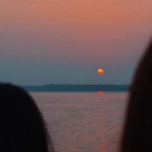 总有一天你会出现在我身边.wav