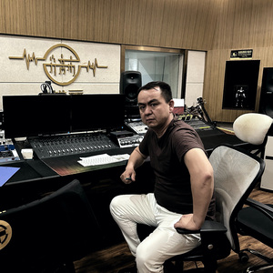 Anang'nimu  Eslap Koi