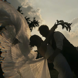 穿过想念拥抱你.wav