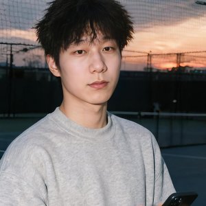 《褪色的门牌》