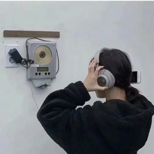 三月的风轻轻吹