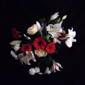 en los brazos de esta oleada (feat. Cavid Dhen)