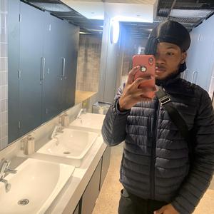 Miss M (feat. Milanezie)