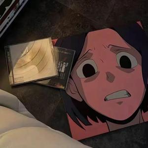 我们打着光脚在风车下跑手上的狗尾巴草摇啊摇